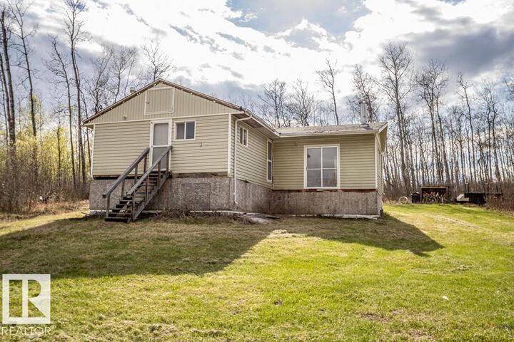 Property Photo: 515, 11131 Twp Rd 600 AB T0A 0C0