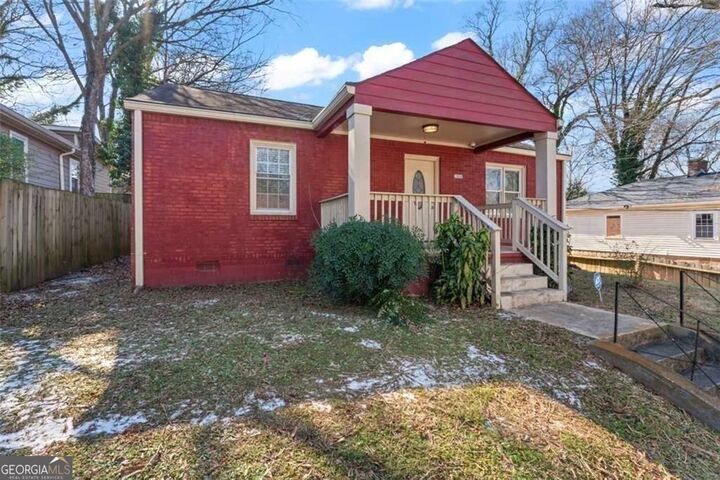 Property Photo:  1000 Palmetto Avenue SW  GA 30314 