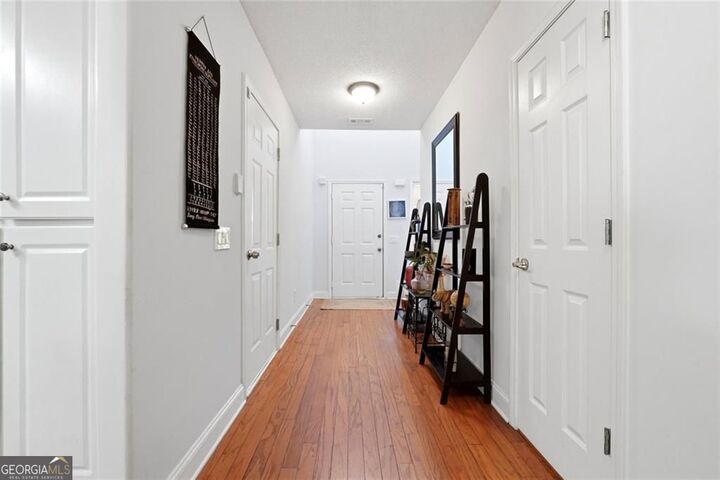 Property Photo:  3172 Glenloch Place  GA 30044 