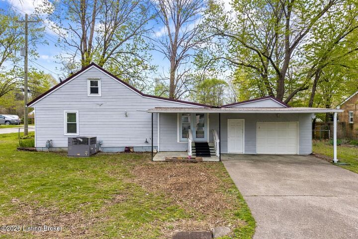 Property Photo:  4116 Lees Ln  KY 40216 