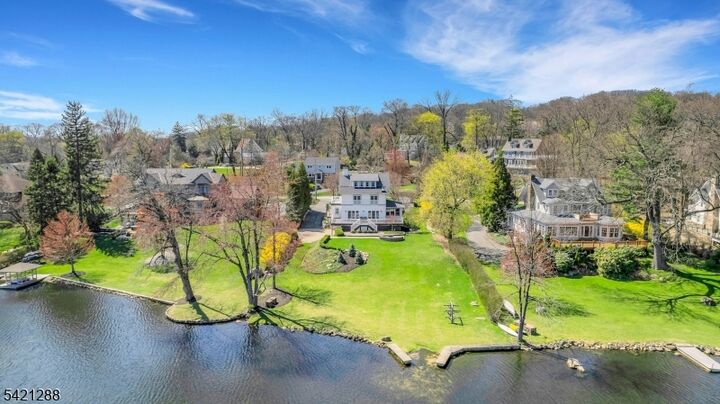 Property Photo: 17 Briarcliff Rd NJ 07046