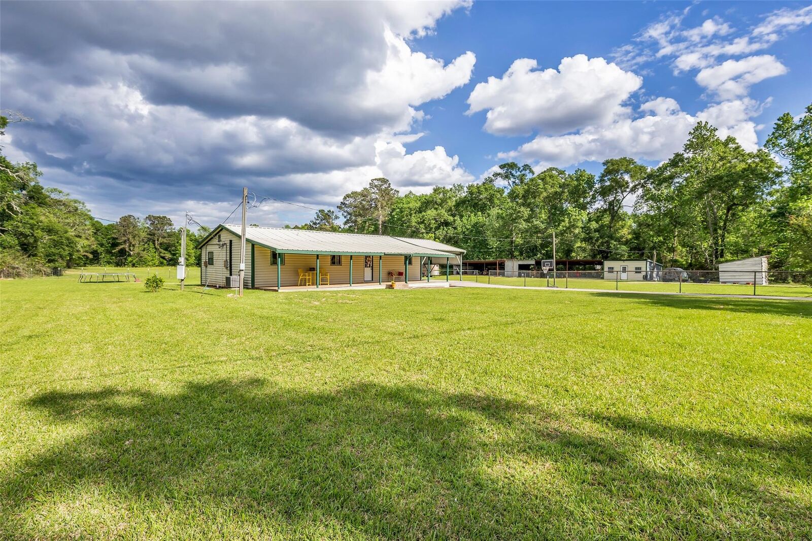 Property Photo: 7476 S Fork Drive TX 77303