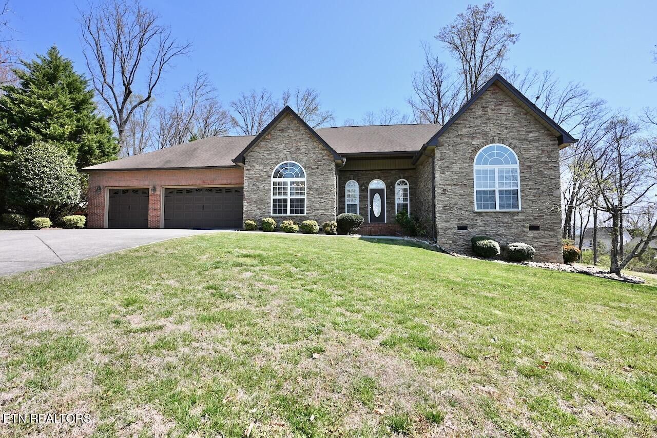 Property Photo:  1261 Houston Springs Rd  TN 37742 