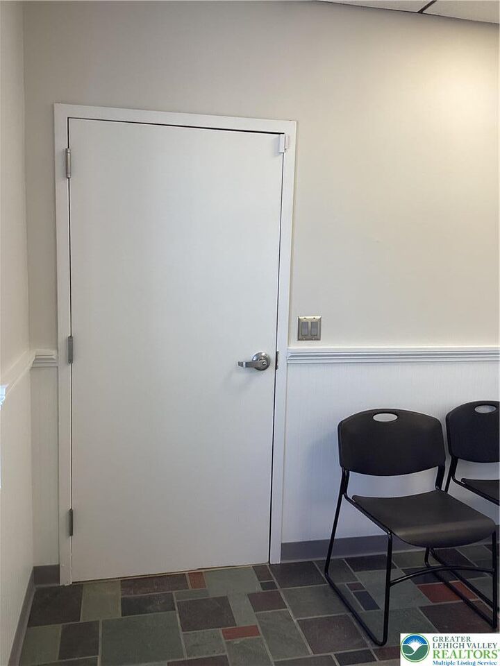 Property Photo:  145 S 11th Street B & C  PA 18042 