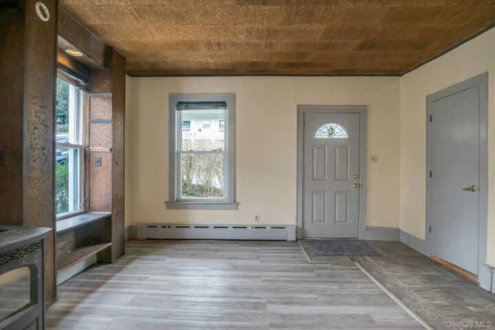 Property Photo:  33 Mountain Road  NY 10533 