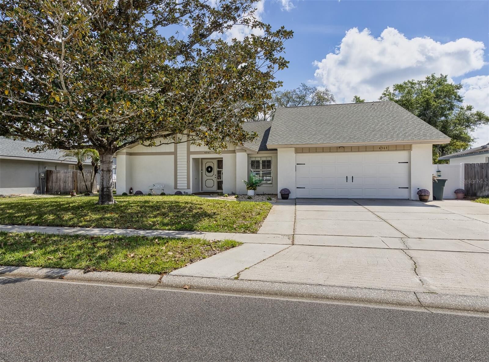 Property Photo:  4361 Wyndcliff Circle  FL 32817 