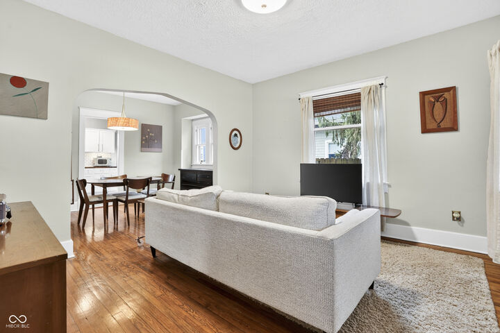 Property Photo:  2505 E Saint Clair Street  IN 46201 