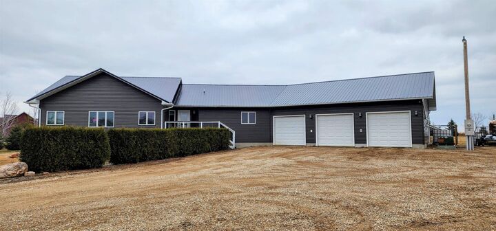 Property Photo: 4320 Trapper'S Lane #17 ND 58790