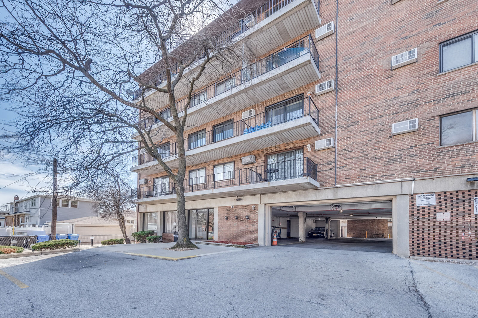 Property Photo:  2320 N Nordica Avenue 402D  IL 60707 