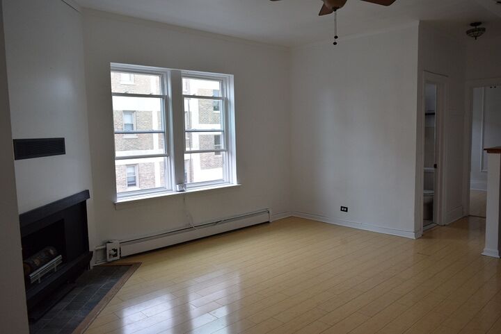 Property Photo:  5135 S Kenwood Avenue 606  IL 60615 