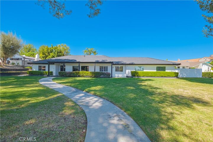Property Photo:  9109 La Alba Dr  CA 90603 