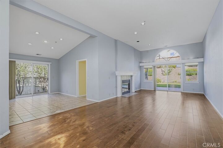 Property Photo:  1142 Tulip Court  CA 93401 