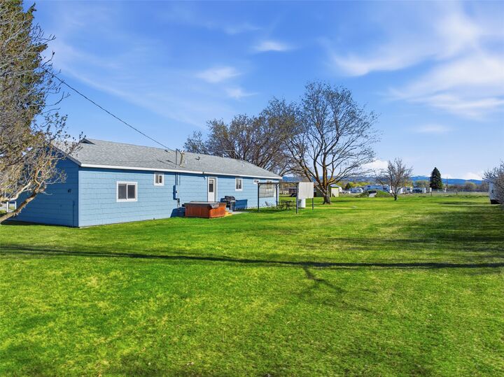 Property Photo:  67 Bell Lane  MT 59840 