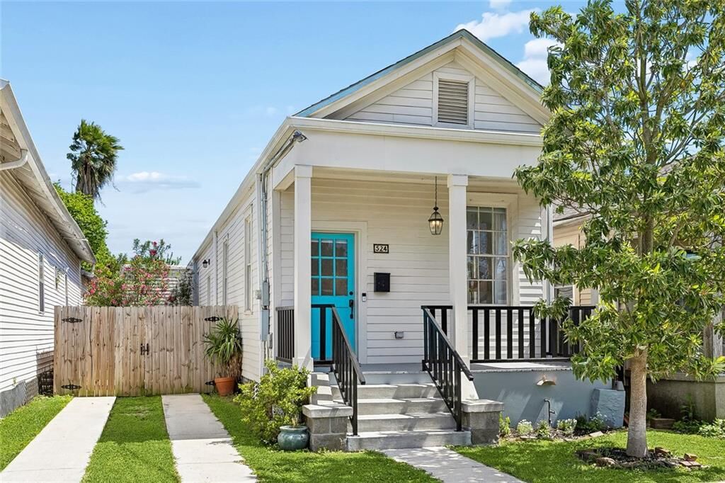 Property Photo:  524 S Olympia Street  LA 70119 