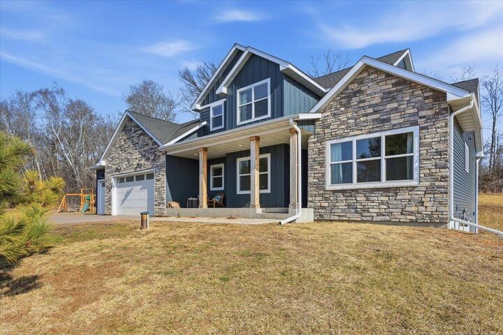 Property Photo: 905 Gavin Pass WI 54016