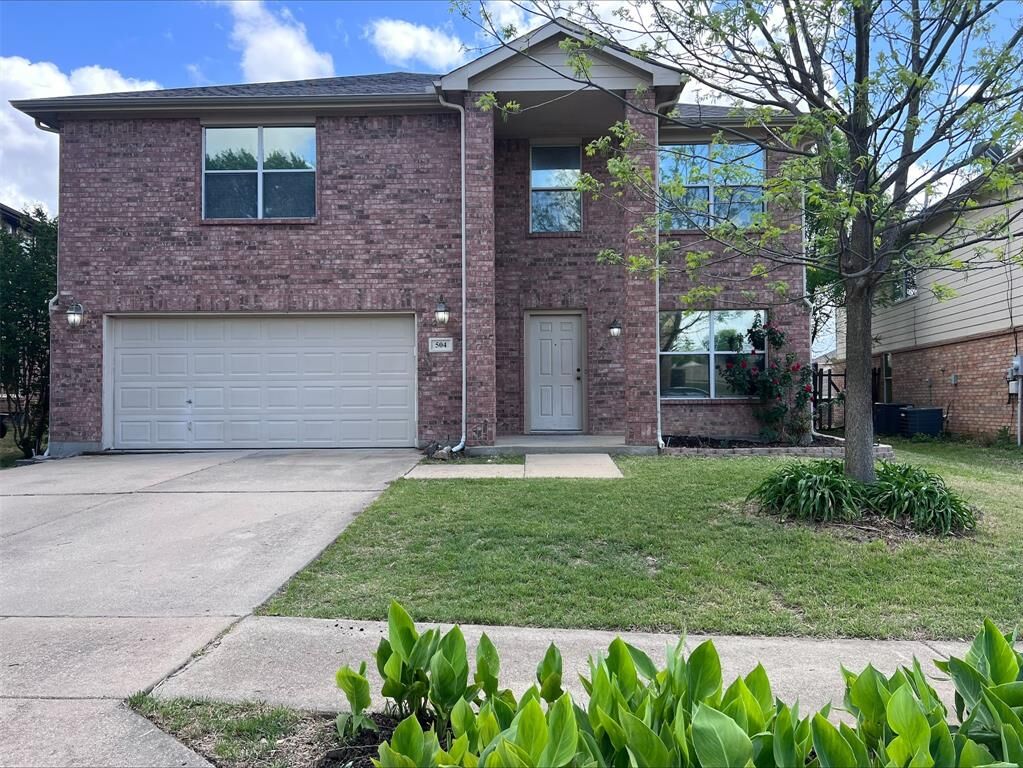 Property Photo:  504 Tweeter Drive  TX 76108 
