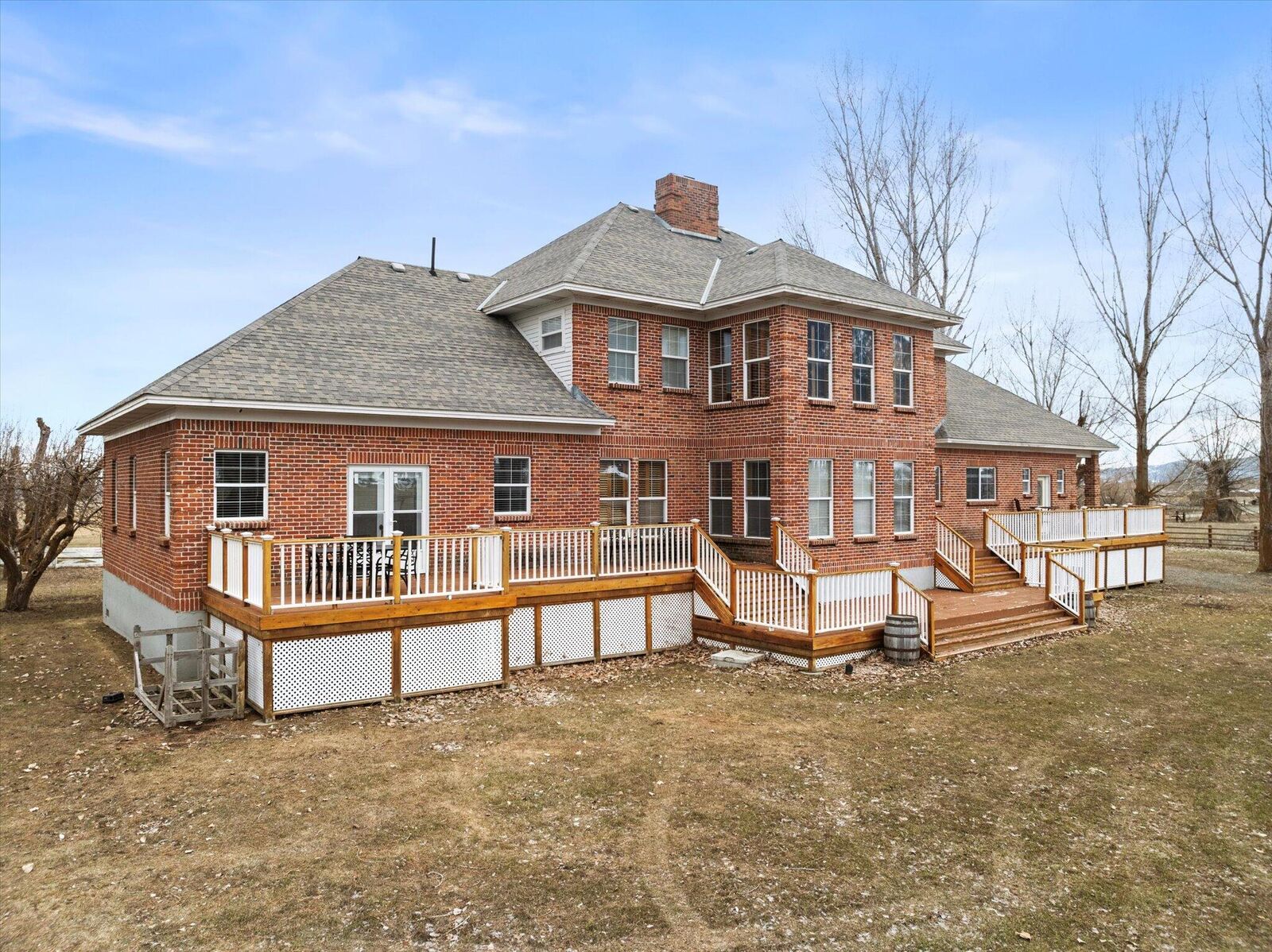 Property Photo:  46064 Schoolhouse Road  OR 97814 