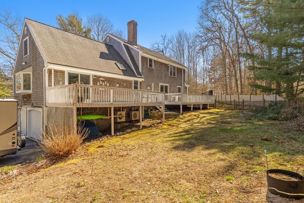 Property Photo:  1 Lighthouse Ln  MA 02644 