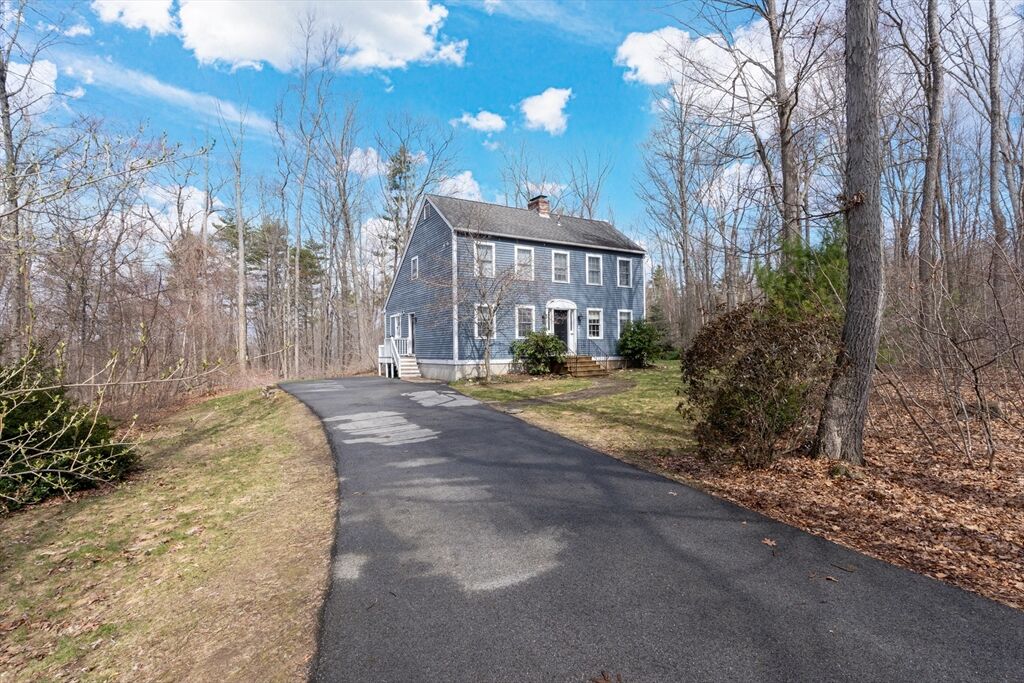 Property Photo:  6 Walker Pond Rd  MA 01566 