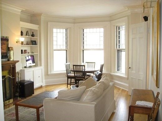 Property Photo: 302 Commonwealth Ave D MA 02115