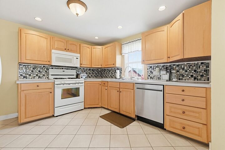 Property Photo:  18 Circle Dr  MA 01702 