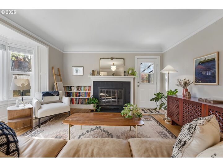 Property Photo:  7007 SE 28th Ave  OR 97202 