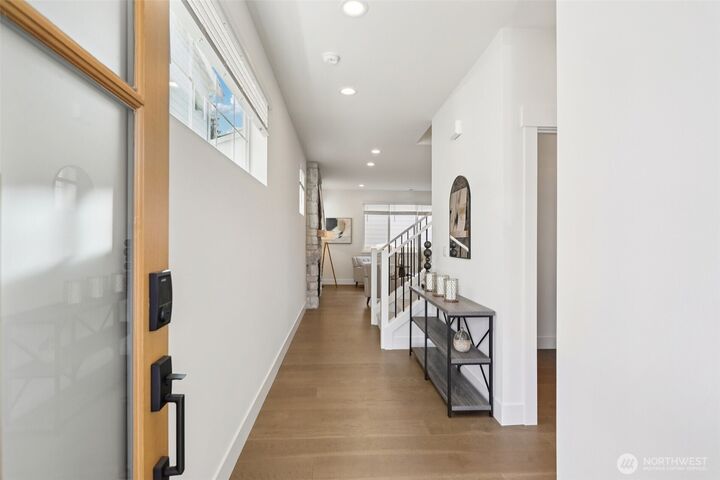 Property Photo:  8012  222nd Street SW  WA 98026 