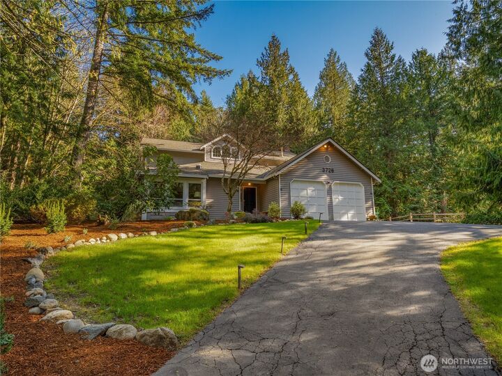 Property Photo:  3726  219th Avenue SE  WA 98075 