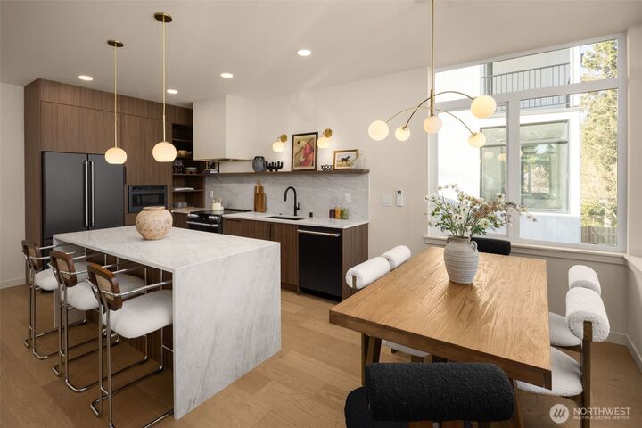 Property Photo: 14031 Densmore Avenue N WA 98133