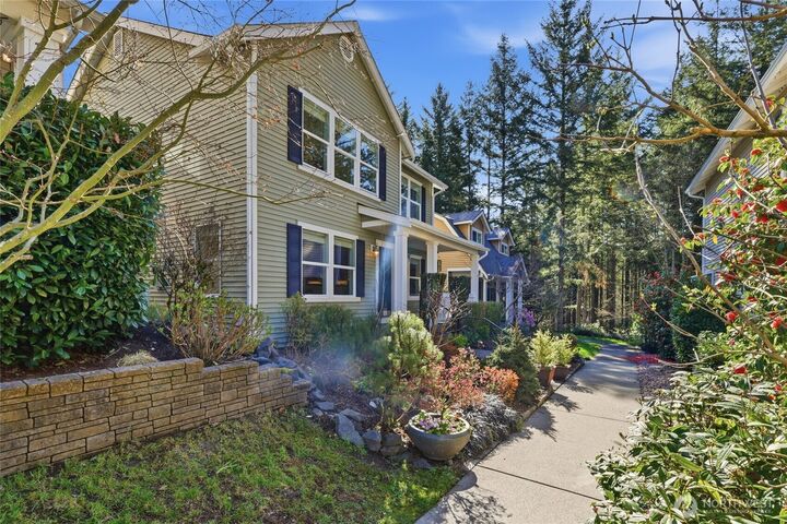 Property Photo: 36703 SE Gravenstein Court WA 98065