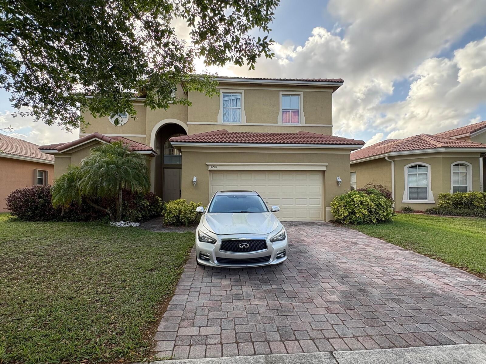 Property Photo:  5719 Place Lake Drive  FL 34951 