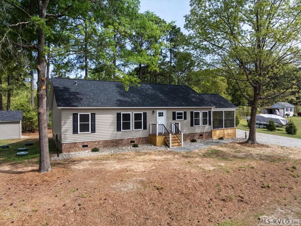 Property Photo:  192 Pier Point  NC 27842 