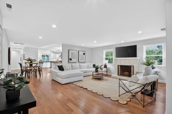 Property Photo:  1109 Empey Way  CA 95128 