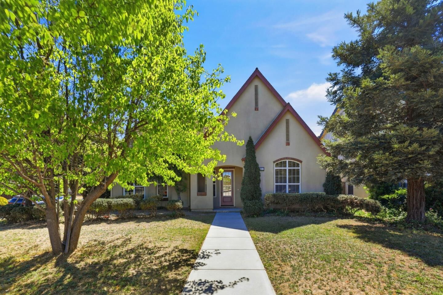 Property Photo:  631 Elm Avenue  CA 93927 