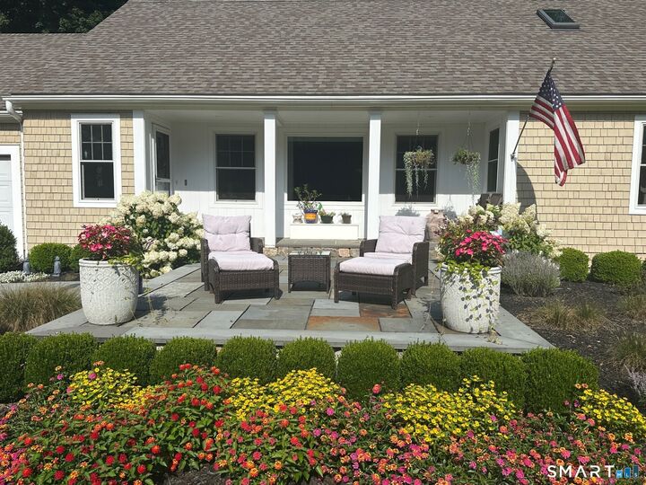 Property Photo:  61 Bishop Lane  CT 06443 