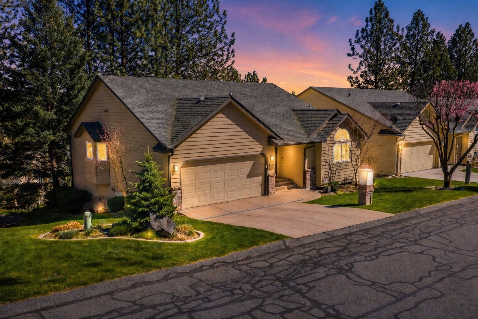 Property Photo:  5120 N Hutton View Ln  WA 99212 