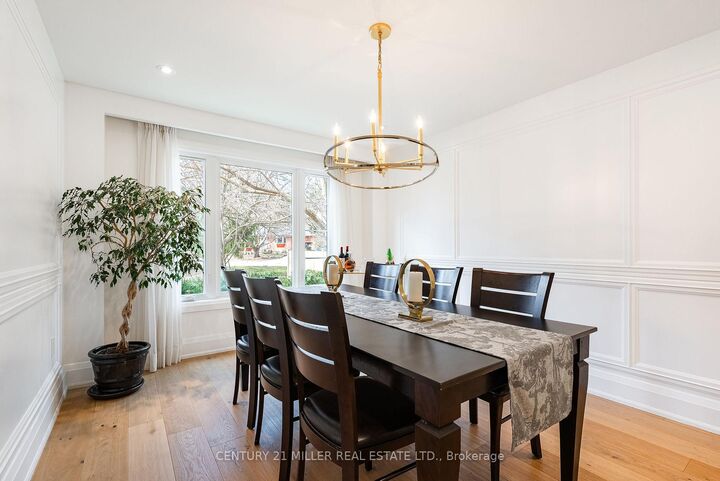 Property Photo:  511 Coleen Drive  ON L6J 6A4 