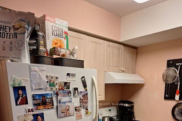 Property Photo: 153 Beecroft Road 515 ON M2N 7C5