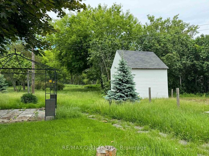 Property Photo: 801 Old Highway 2 N/A ON K8V 5P5