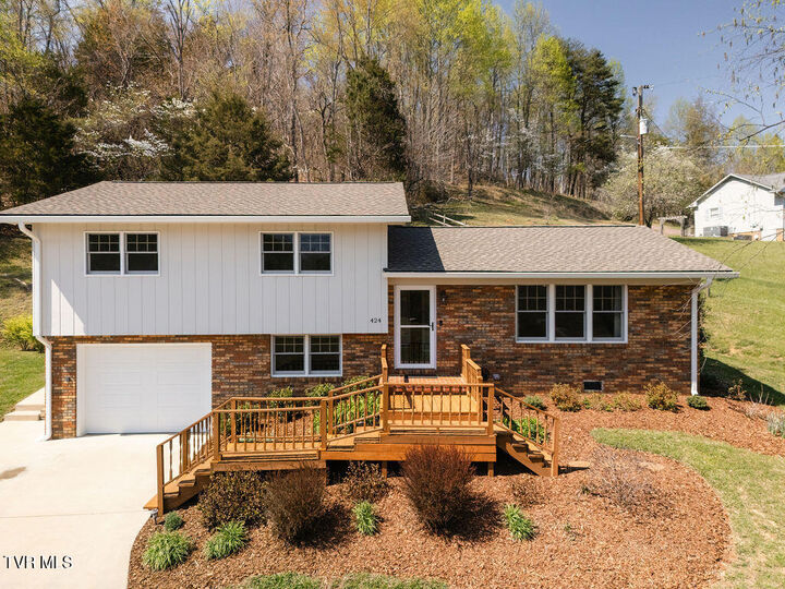 Property Photo:  424 Old Watauga Road  TN 37694 