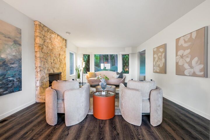 Property Photo: 1550 Palmerston Avenue BC V7V 4R1