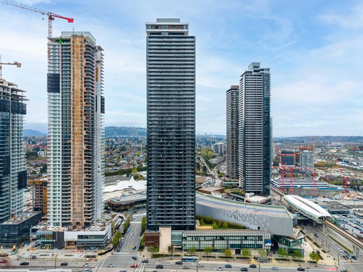 4510 Halifax Way 4605 — photo 1