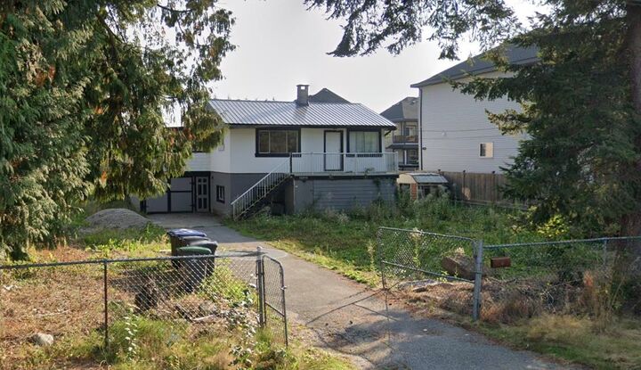 12248 97 Avenue — photo 1