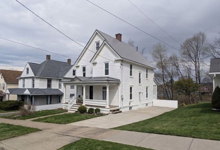 Property Photo:  13 Sherwood Avenue  NY 13903 