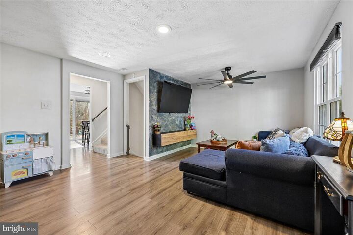 Property Photo:  1476 Dockside Court  MD 21701 