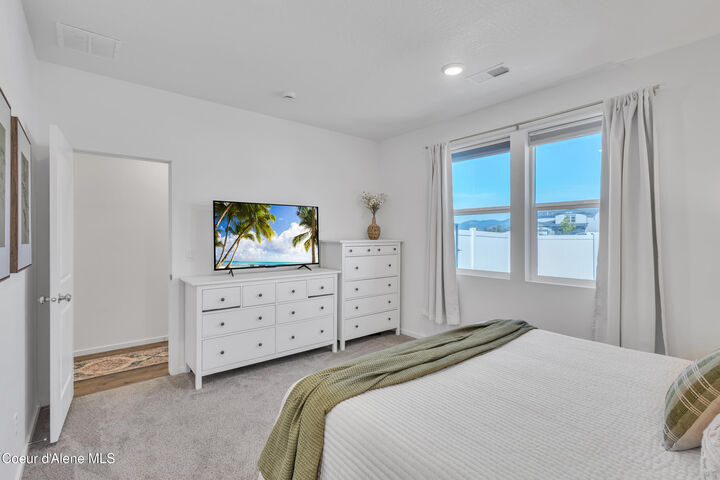 Property Photo:  5306 E Aquila Ave  ID 83854 