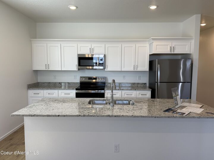 Property Photo:  5306 E Aquila Ave  ID 83854 