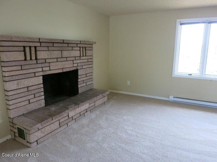 Property Photo:  1100 N Wild Rose Ln  ID 83854 