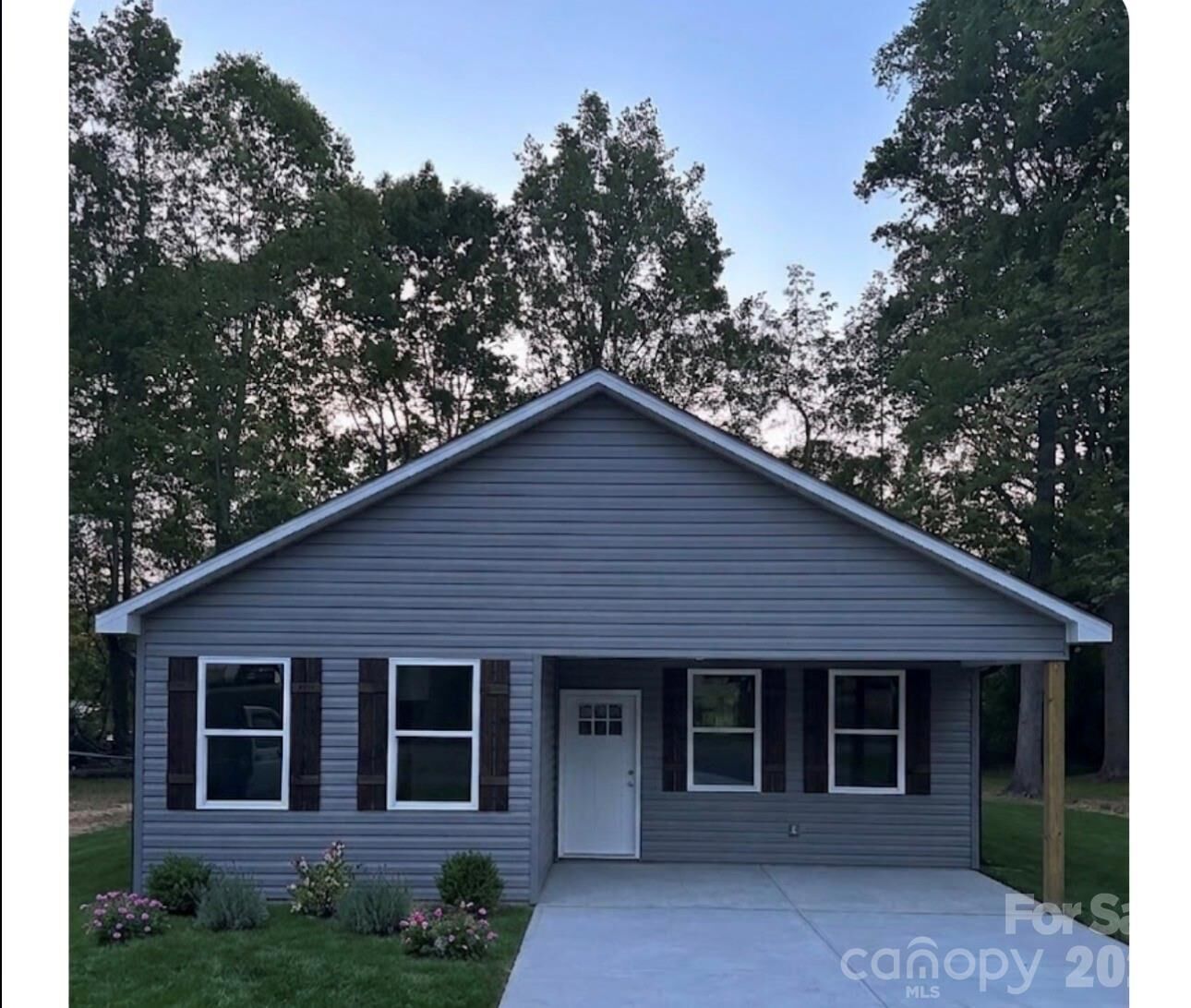 Property Photo:  230 Swink Avenue  NC 28147 