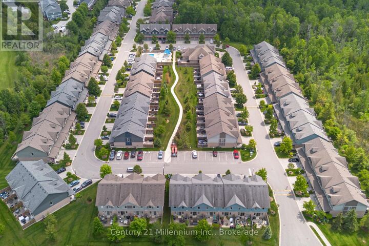 Property Photo:  37-37 Silver Glen Boulevard 37  ON L9Y 0G9 